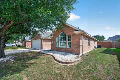 2127 Hannover Way, Spring, TX 77388 - Photo 4