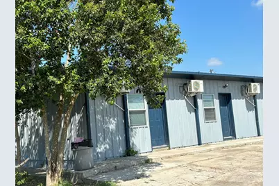 1627 W Fm-351 #15, Beeville, TX 78102 - Photo 20