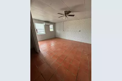 1627 W Fm-351 #15, Beeville, TX 78102 - Photo 6