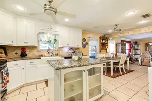 229 Yaupon Dr, Brazoria, TX 77422 - Photo 10