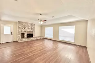 21706 Nickerton Ln, Spring, TX 77388 - Photo 4