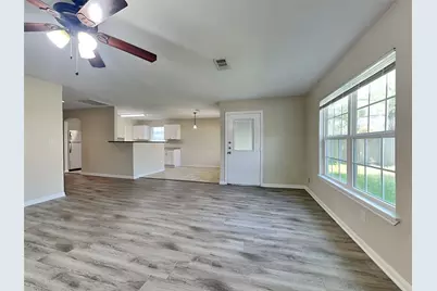 18011 Kinsale Valley Lane, Houston, TX 77060 - Photo 18