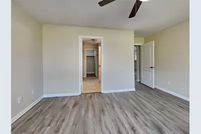 18011 Kinsale Valley Lane, Houston, TX 77060 - Photo 8