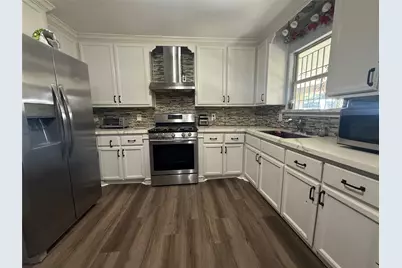 5103 Northridge Drive, Houston, TX 77033 - Photo 20