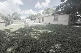 5103 Northridge Dr, Houston, TX 77033 - Photo 4