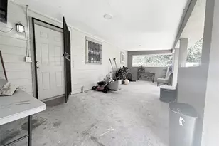 5103 Northridge Dr, Houston, TX 77033 - Photo 16