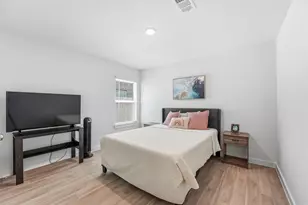 8611 Pier Cove Dr, Cypress, TX 77433 - Photo 8