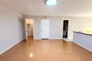 12633 Memorial Dr, Houston, TX 77024 - Photo 14