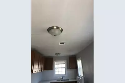 102 N Avenue A, Freeport, TX 77541 - Photo 12