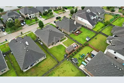 12019 Delwood Terrace Drive, Humble, TX 77346 - Photo 30