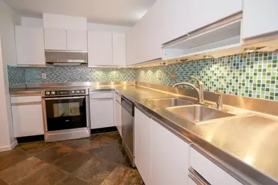 907 Hawthorne, Houston, TX 77006 - Photo 14