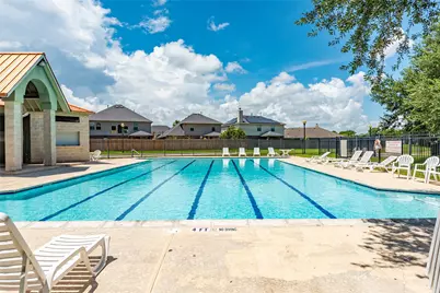 5203 Lagoon Court, Bacliff, TX 77518 - Photo 34