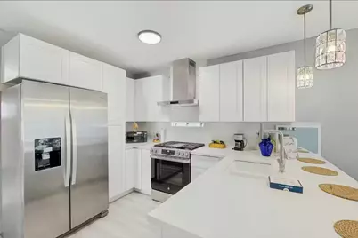 3241 Reeves Street, Houston, TX 77004 - Photo 6