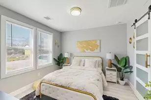 3241 Reeves St, Houston, TX 77004 - Photo 8