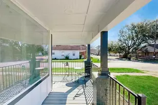 3241 Reeves St, Houston, TX 77004 - Photo 2