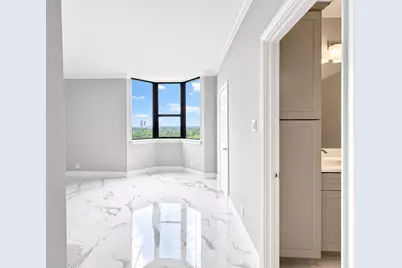 651 Bering Drive #1002, Houston, TX 77057 - Photo 12