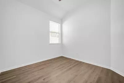 4707 Waukegan Road, Conroe, TX 77306 - Photo 22