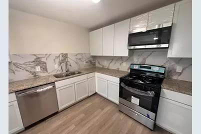 6059 Doulton Drive, Houston, TX 77033 - Photo 4