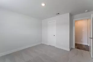 10289 S Goshawk Trl, Conroe, TX 77385 - Photo 32