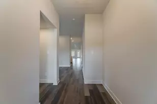 10289 S Goshawk Trl, Conroe, TX 77385 - Photo 6