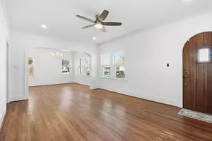 4701 Ave N 1/2, Galveston, TX 77551 - Photo 4