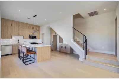 5753 Kiam, Houston, TX 77007 - Photo 8