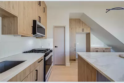 5753 Kiam, Houston, TX 77007 - Photo 12