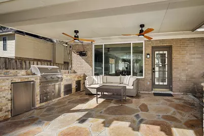 11 E Summer Storm Circle, The Woodlands, TX 77381 - Photo 26