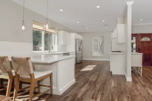 11 E Summer Storm Cir, The Woodlands, TX 77381 - Photo 6