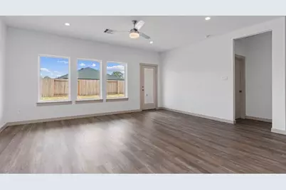 1039 Great Barracuda Lane, Alvin, TX 77511 - Photo 14