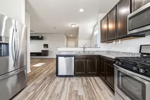 914 Canyon Hill Ln, Rosenberg, TX 77471 - Photo 4