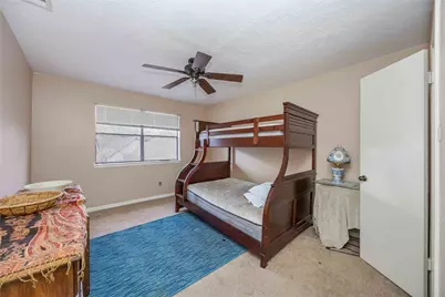 7227 Birchtree Forest Drive, Houston, TX 77088 - Photo 26