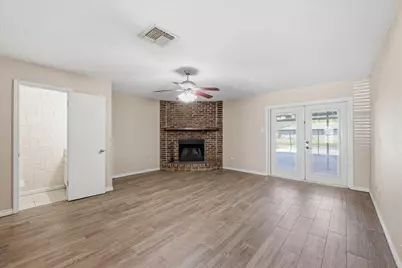 481 Moore, Vidor, TX 77662 - Photo 2