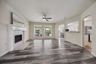 22722 Tara Way Dr, Katy, TX 77449 - Photo 2