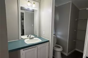 599 S Cochran St, Willis, TX 77378 - Photo 8