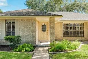 712 Browning St, Angleton, TX 77515 - Photo 4