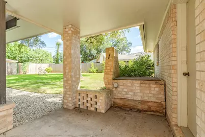 712 Browning Street, Angleton, TX 77515 - Photo 32