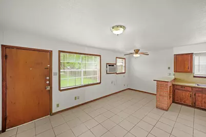 6116 Octavia Street #1/2, Houston, TX 77026 - Photo 4