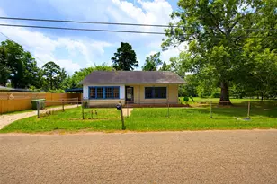 1104 Southline St, Cleveland, TX 77327 - Photo 1