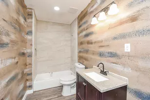 1410 S Columbia Dr, West Columbia, TX 77486 - Photo 22