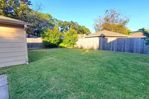 12870 Westella Dr, Houston, TX 77077 - Photo 24
