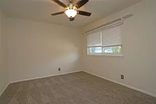 12870 Westella Dr, Houston, TX 77077 - Photo 22