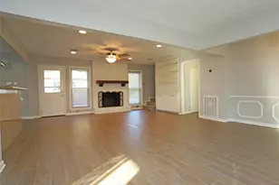 12870 Westella Dr, Houston, TX 77077 - Photo 4