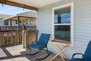 1110 Treaty Dr, Surfside Beach, TX 77541 - Photo 4