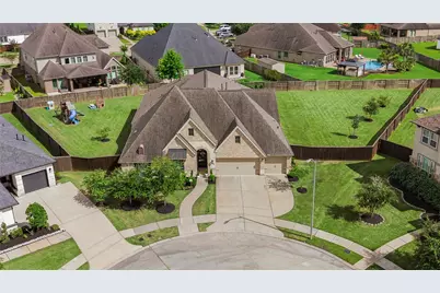 10211 Cove Court, Iowa Colony, TX 77583 - Photo 46