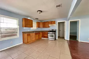 3707 Rosemont St, Houston, TX 77051 - Photo 4