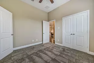 2807 Monarch Gardens Ct, Pearland, TX 77089 - Photo 14