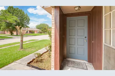 19326 Plantain Drive, Katy, TX 77449 - Photo 4