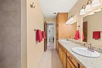 1118 S Amy Drive, Deer Park, TX 77536 - Photo 32