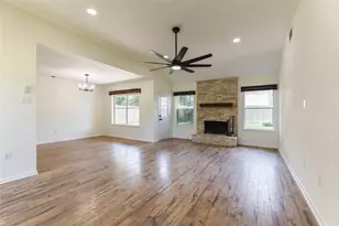 431 Topsail Way, Crosby, TX 77532 - Photo 4